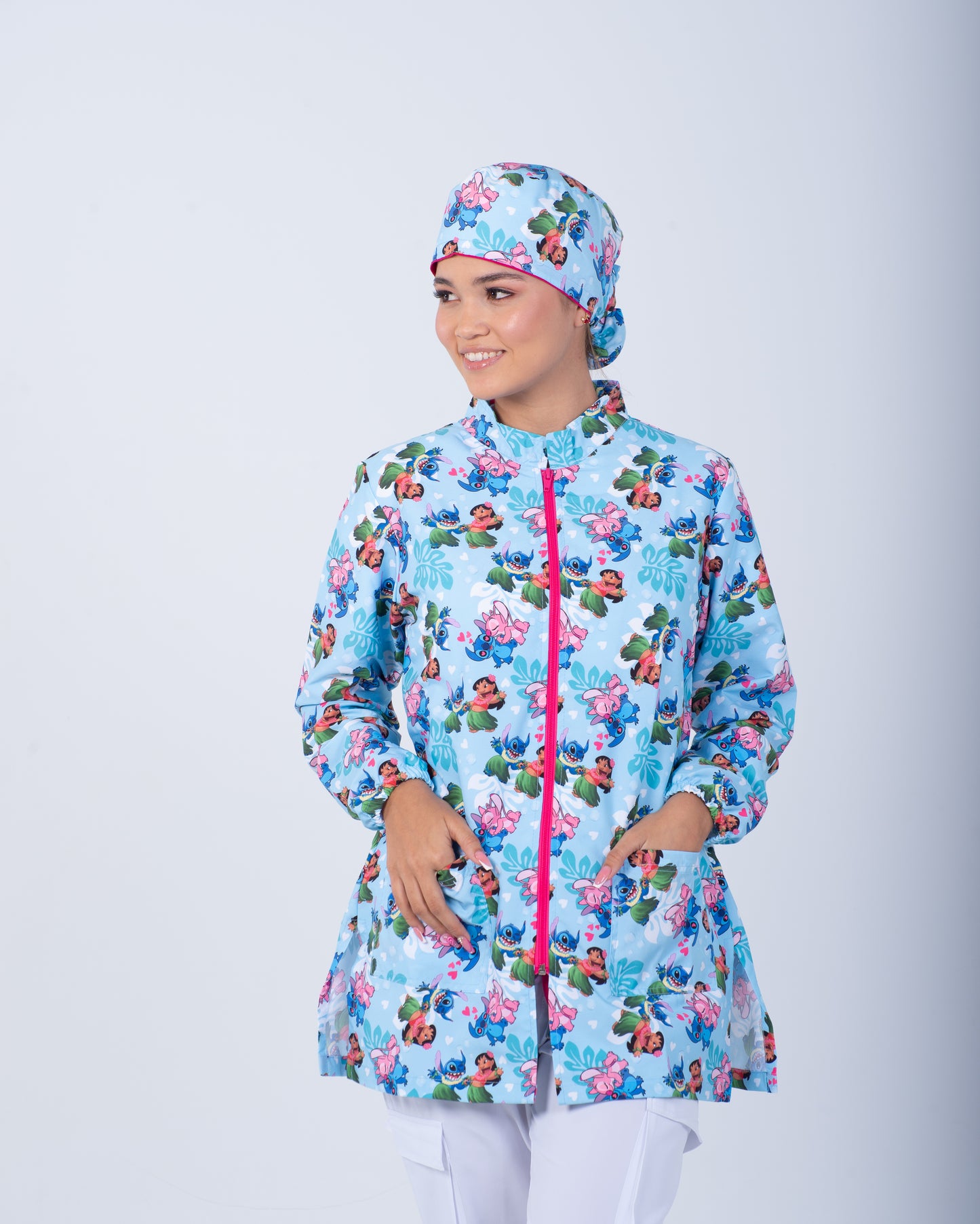 Bata médica premium antifluido edición limitada Dreamy Scrubs