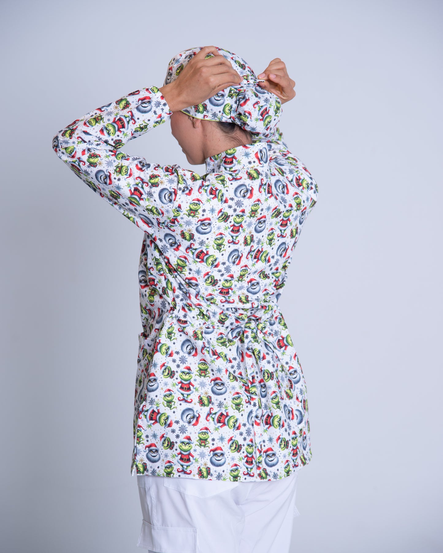 Bata médica premium antifluido holiday Dreamy Scrubs