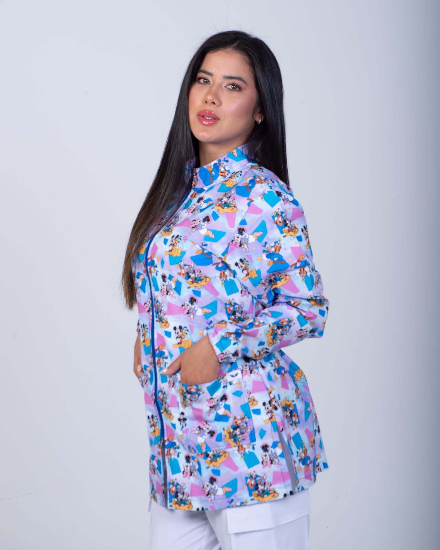 Bata médica premium antifluido edición limitada Dreamy Scrubs