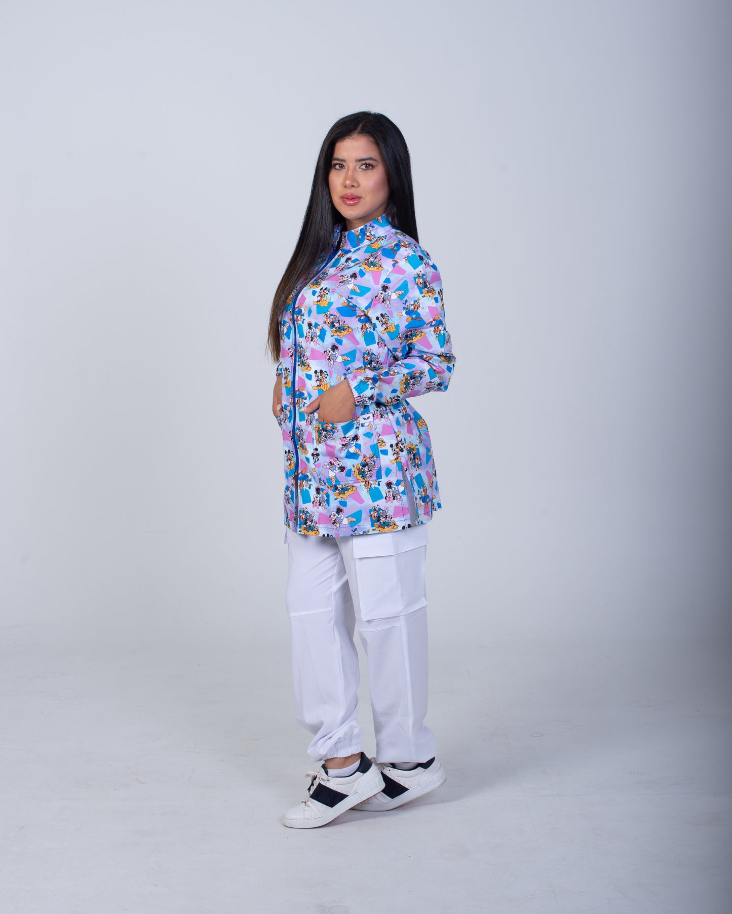 Bata médica premium antifluido edición limitada Dreamy Scrubs