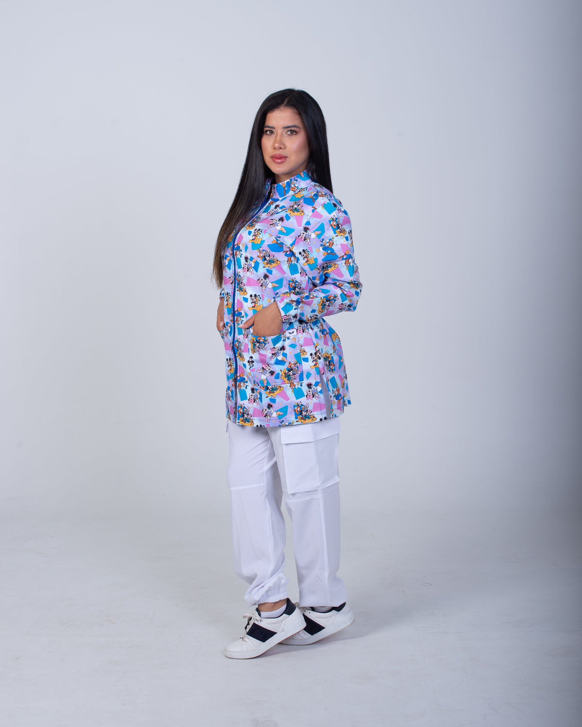 Bata médica premium antifluido edición limitada Dreamy Scrubs