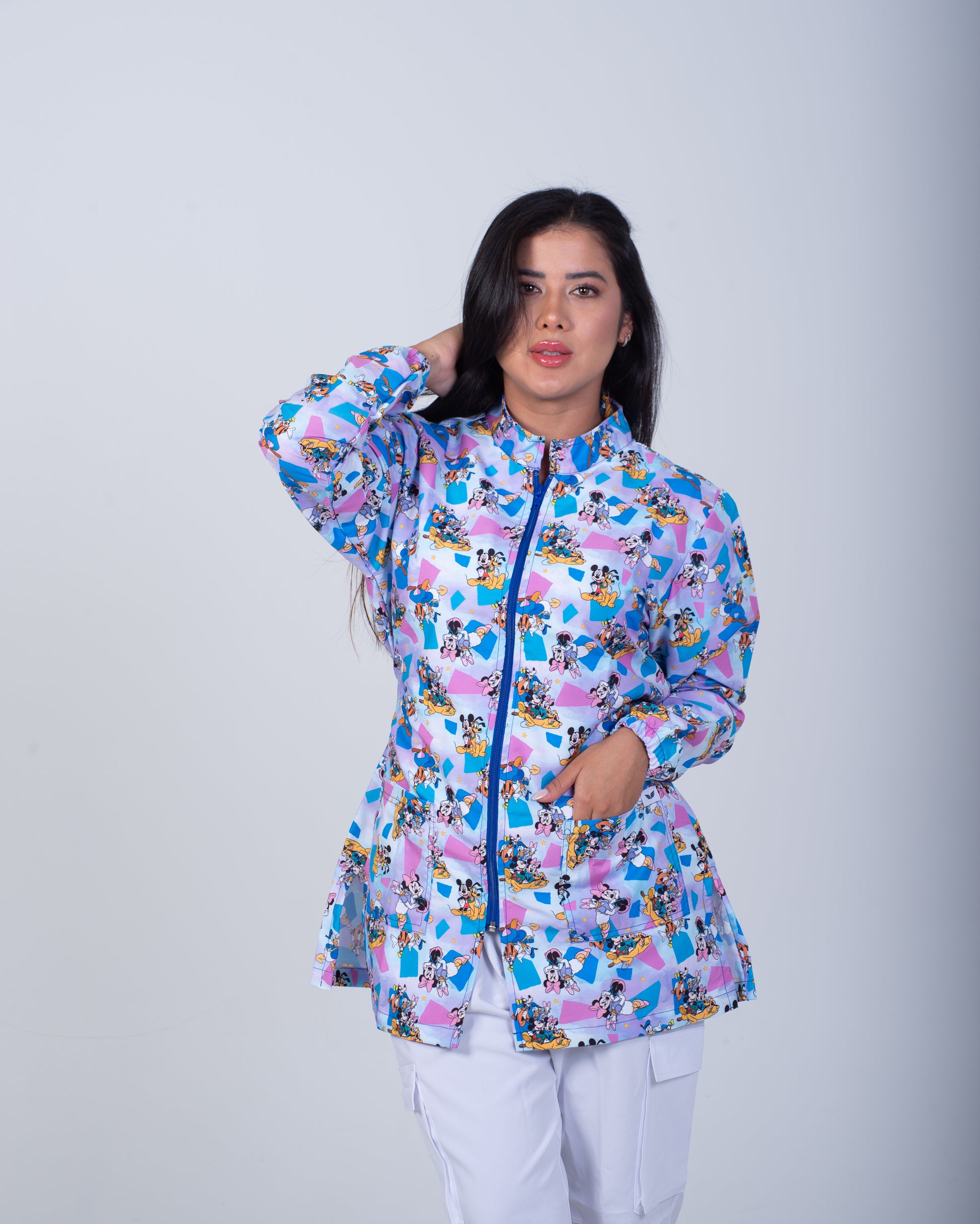 Bata médica premium antifluido edición limitada Dreamy Scrubs