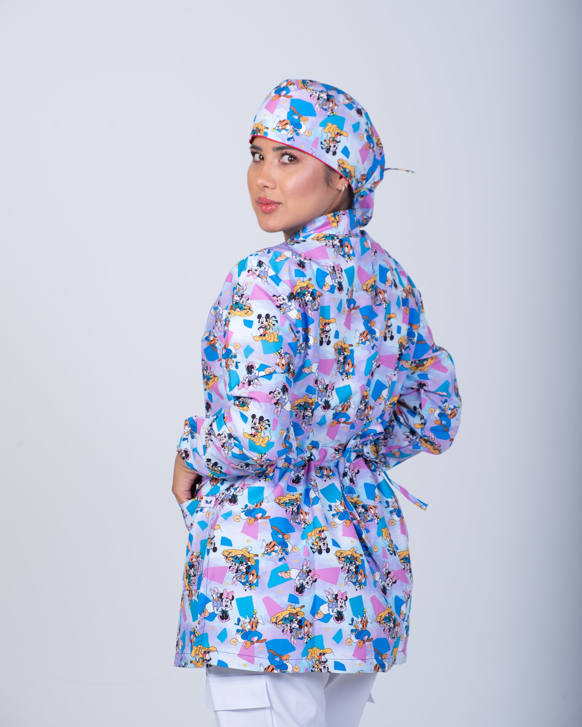 Bata médica premium antifluido edición limitada Dreamy Scrubs