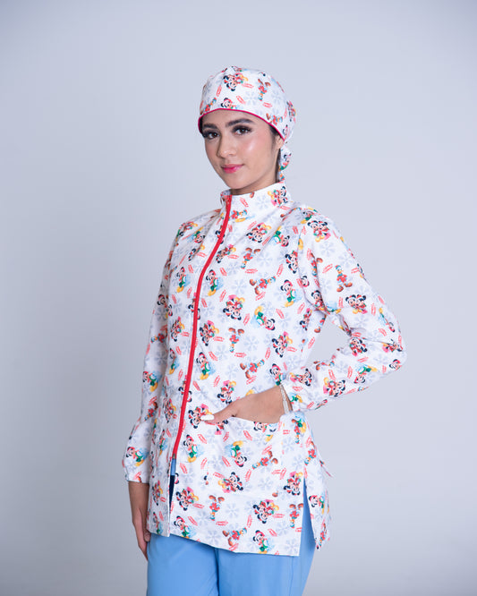 Bata médica premium antifluido holiday Dreamy Scrubs