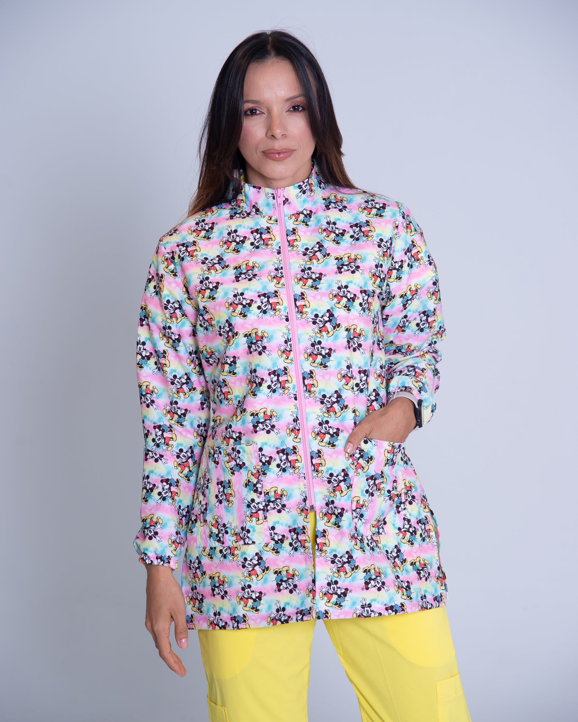 Bata médica premium antifluido edición limitada Dreamy Scrubs