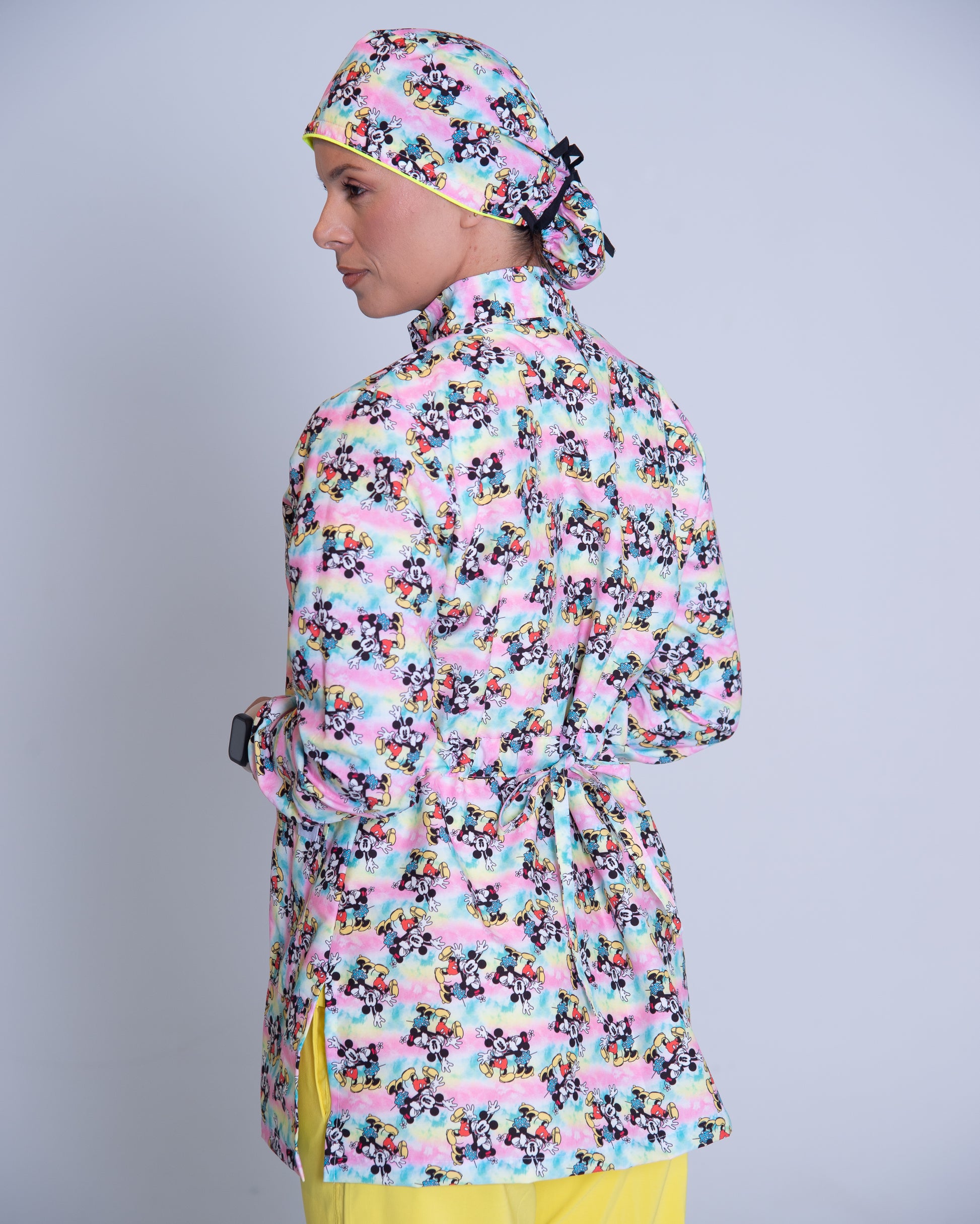 Bata médica premium antifluido edición limitada Dreamy Scrubs