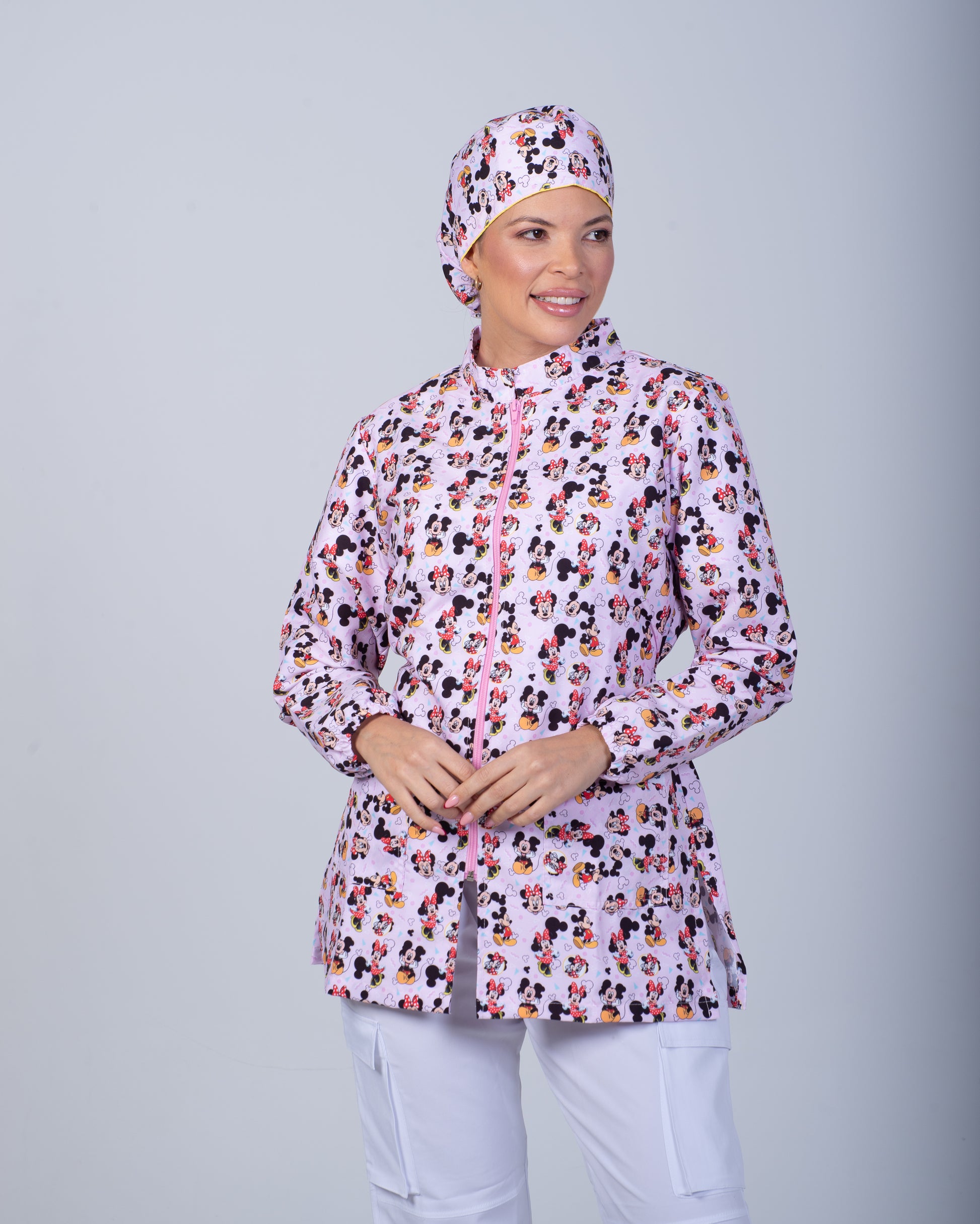 Bata médica premium antifluido edición limitada Dreamy Scrubs