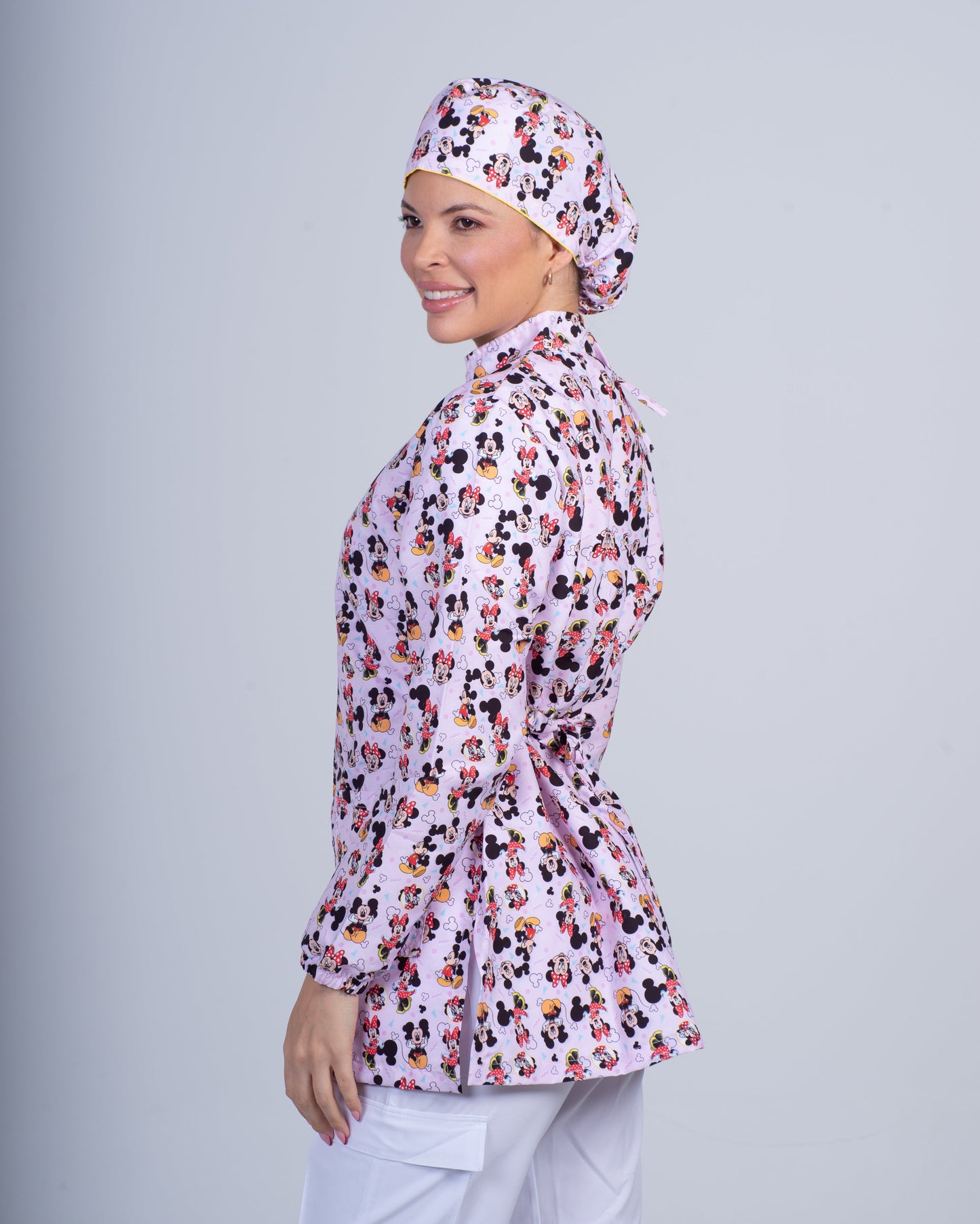 Bata médica premium antifluido edición limitada Dreamy Scrubs