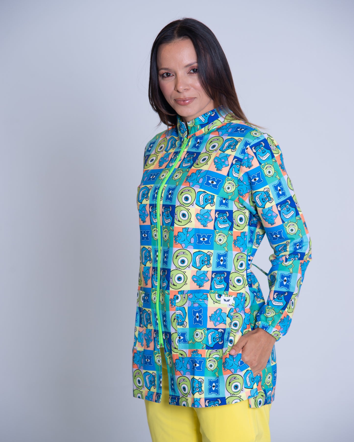 Bata médica premium antifluido edición limitada Dreamy Scrubs