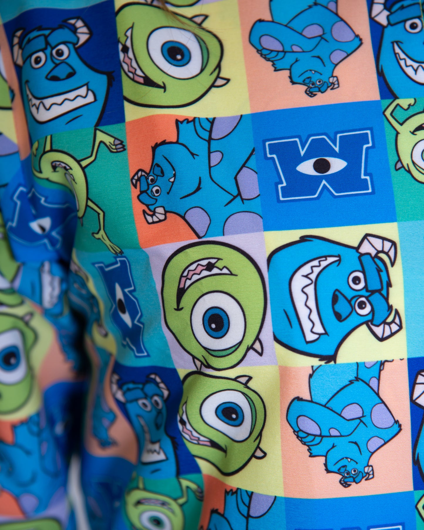 Bata médica premium antifluido edición limitada Dreamy Scrubs