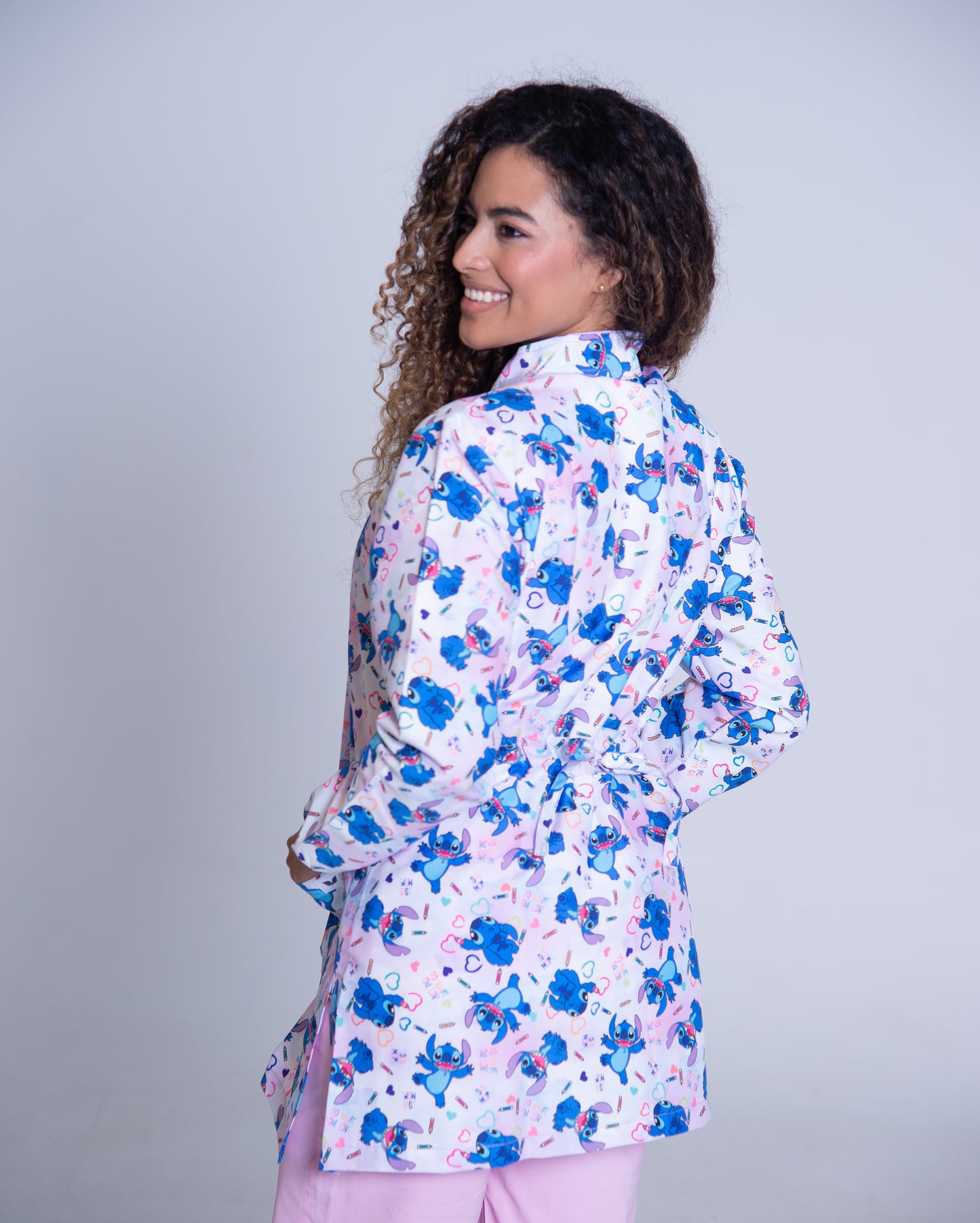 Bata médica premium antifluido edición limitada Dreamy Scrubs