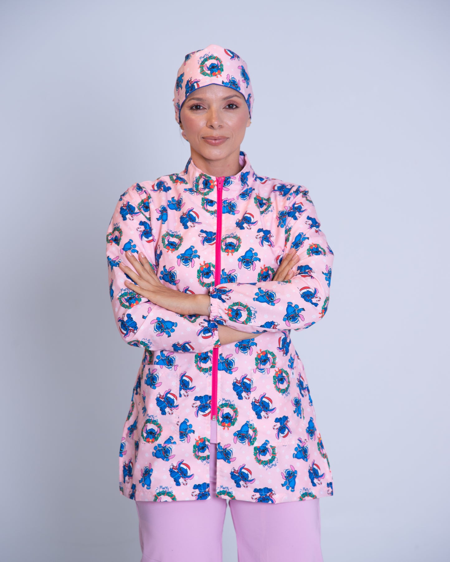 Bata médica premium antifluido holiday Dreamy Scrubs