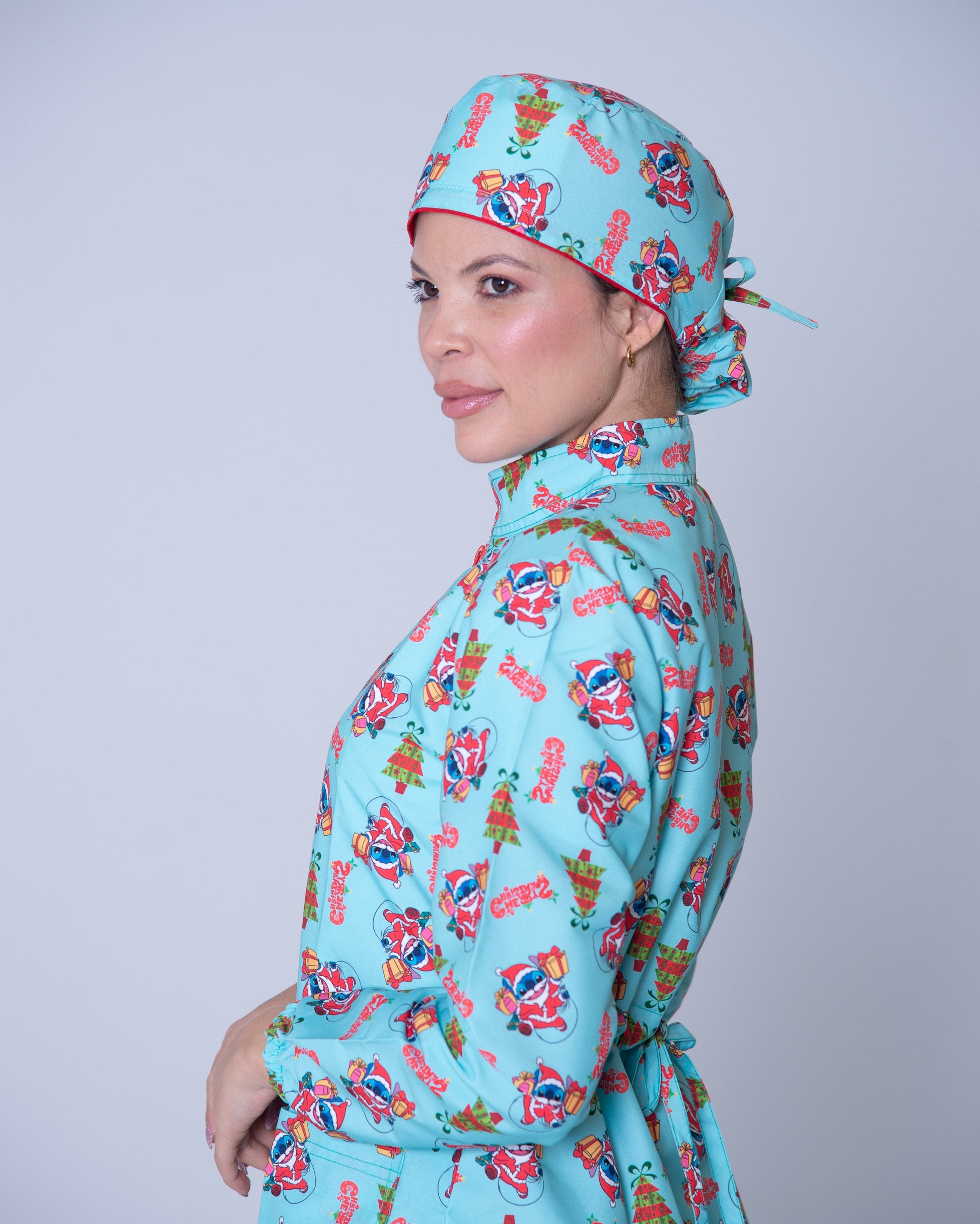 Bata médica premium antifluido holiday Dreamy Scrubs